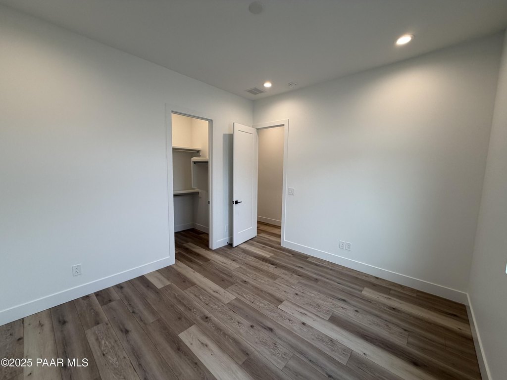 Prescott, Arizona, 86301, United States, 3 Bedrooms Bedrooms, ,6.5 BathroomsBathrooms,Residential,Forsale,2011287