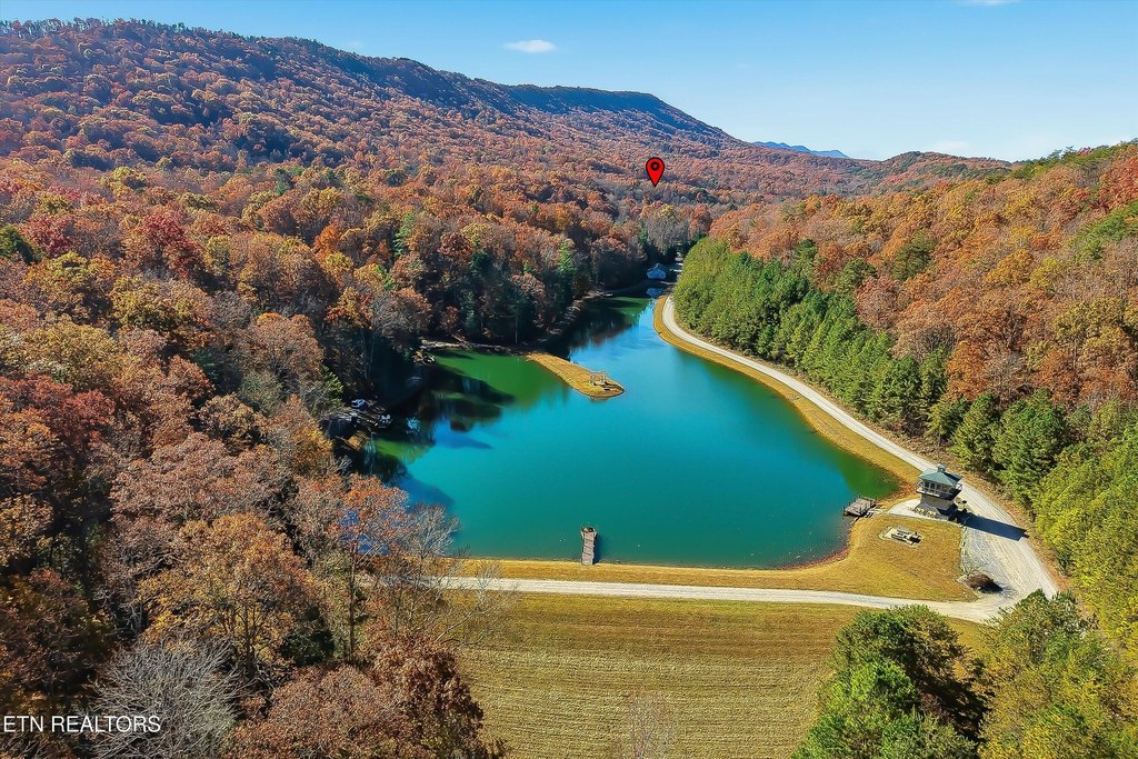 Maryville, Tennessee, 37803, United States, 2 Bedrooms Bedrooms, ,2.5 BathroomsBathrooms,Residential,Forsale,1999450