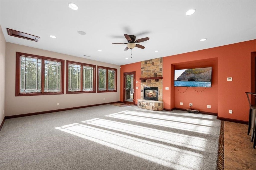 Lead, South Dakota, 57754, United States, 4 Bedrooms Bedrooms, ,3.5 BathroomsBathrooms,Residential,Forsale,2004330