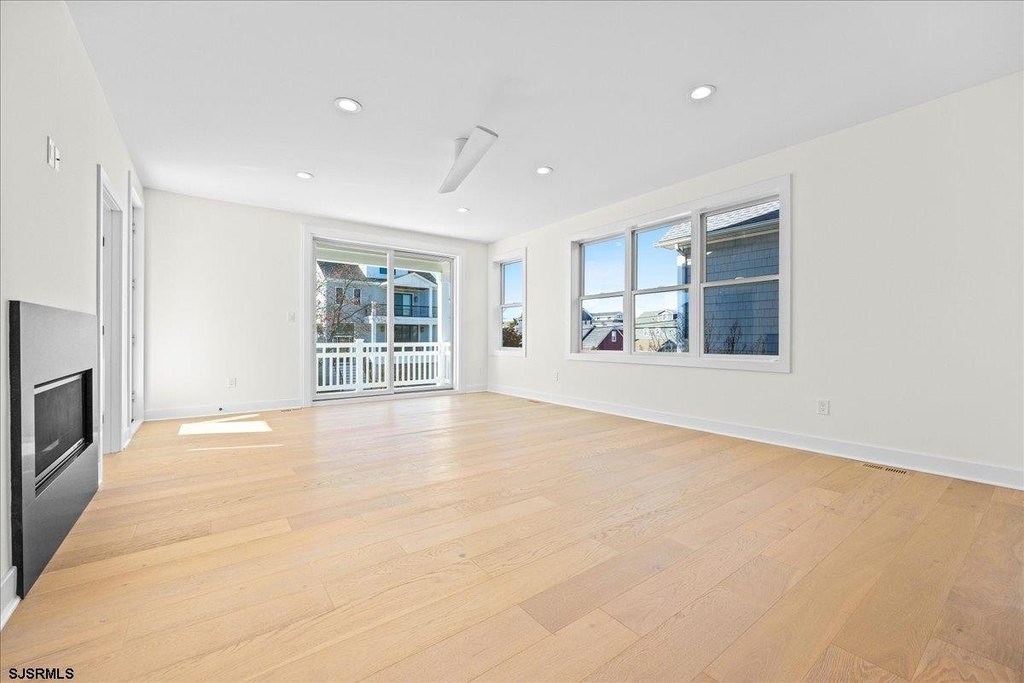 Margate, New Jersey, 08402, United States, 5 Bedrooms Bedrooms, ,4.5 BathroomsBathrooms,Residential,Forsale,2004610