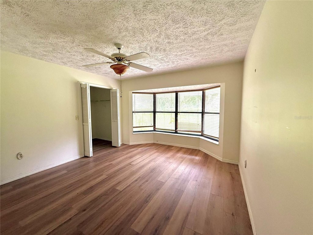 WILLISTON, Florida, 32696, United States, 3 Bedrooms Bedrooms, ,2 BathroomsBathrooms,Residential,Forsale,1994003