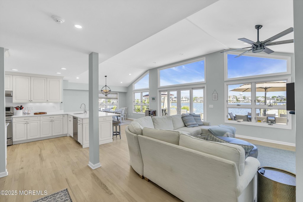 Brick, New Jersey, 08724, United States, 5 Bedrooms Bedrooms, ,3.5 BathroomsBathrooms,Residential,Forsale,1959751