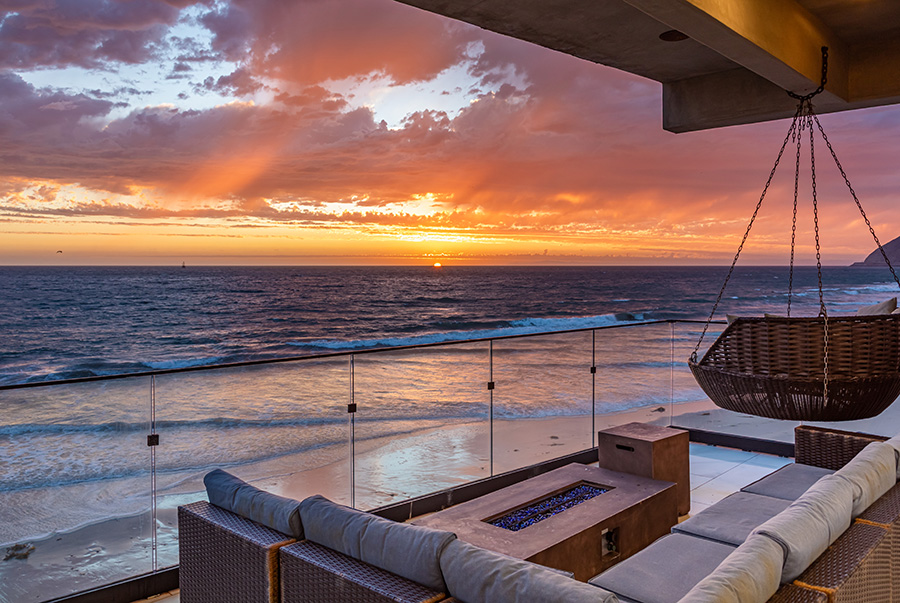 Malibu, California, 90265, United States, 4 Bedrooms Bedrooms, ,5 BathroomsBathrooms,Residential,Forsale,2001449