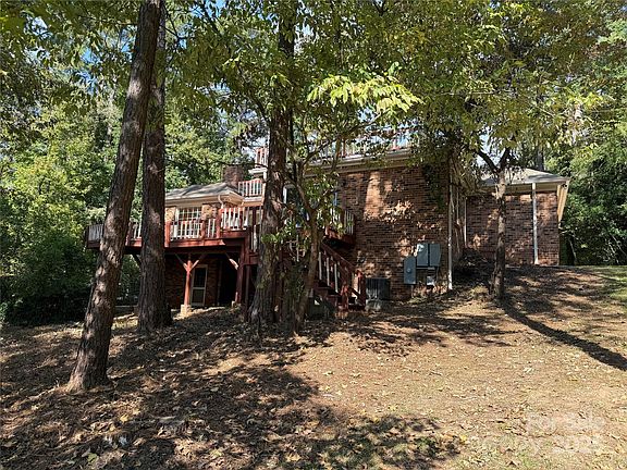 Lancaster, South Carolina, 29720, United States, 5 Bedrooms Bedrooms, ,4 BathroomsBathrooms,Residential,Forsale,2004561