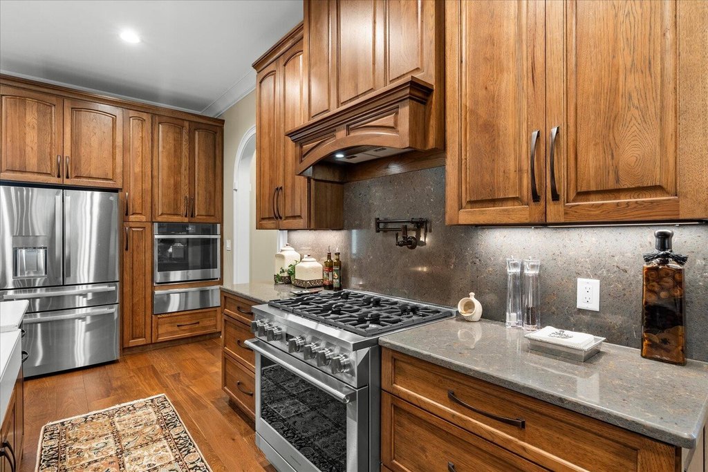 Chattanooga, Tennessee, 37419, United States, 4 Bedrooms Bedrooms, ,3.5 BathroomsBathrooms,Residential,Forsale,2009595