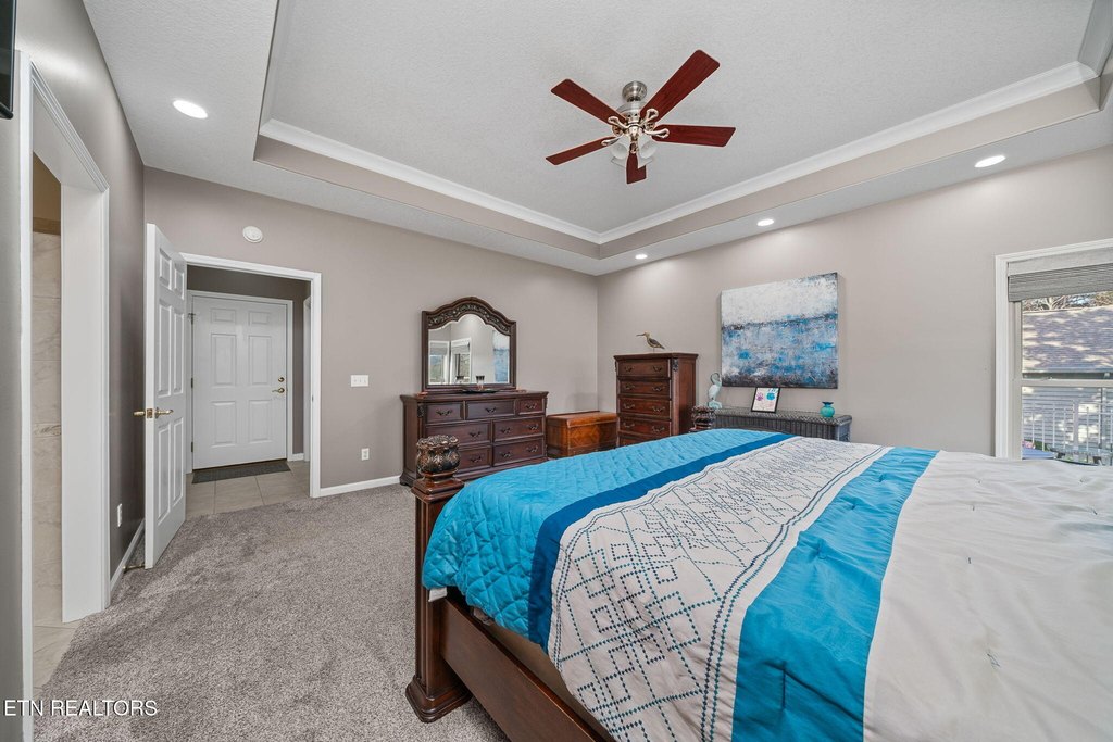 Crossville, Tennessee, 38558, United States, 4 Bedrooms Bedrooms, ,2.5 BathroomsBathrooms,Residential,Forsale,1996605