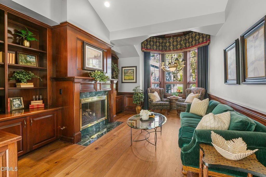 Camarillo, California, 93012, United States, 5 Bedrooms Bedrooms, ,6.5 BathroomsBathrooms,Residential,Forsale,2004523