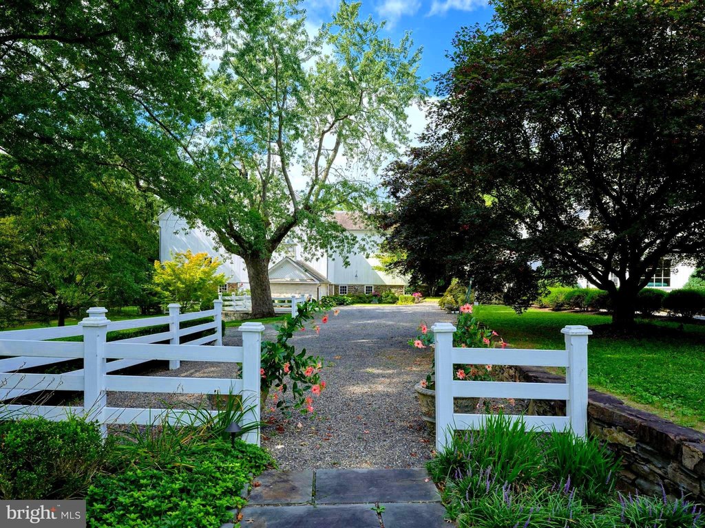 PIPERSVILLE, Pennsylvania, 18947, United States, 5 Bedrooms Bedrooms, ,3.5 BathroomsBathrooms,Residential,Forsale,2004131