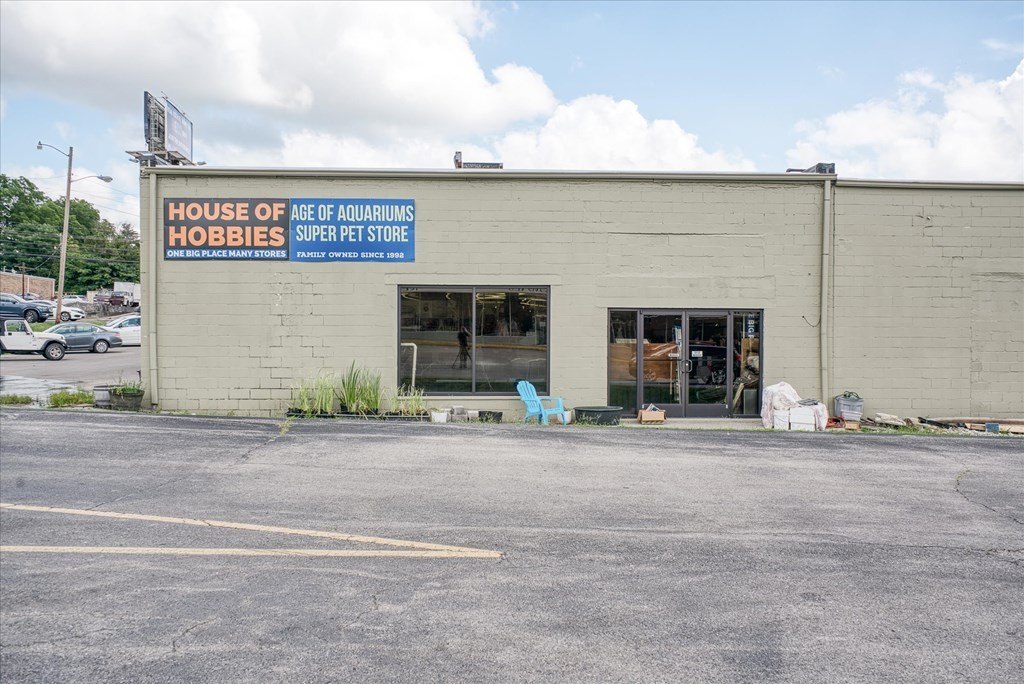 COOKEVILLE, Tennessee, 38501, United States, ,Commercial,Forsale,1952672