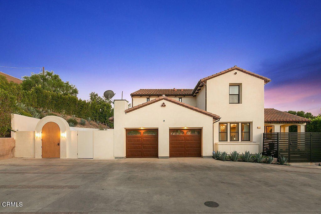 Thousand Oaks, California, 91362, United States, 4 Bedrooms Bedrooms, ,3.5 BathroomsBathrooms,Residential,Forsale,2004525