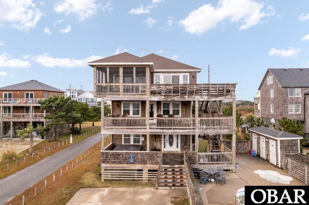Hatteras, North Carolina, 27943, United States, 6 Bedrooms Bedrooms, ,5.5 BathroomsBathrooms,Residential,Forsale,2010254