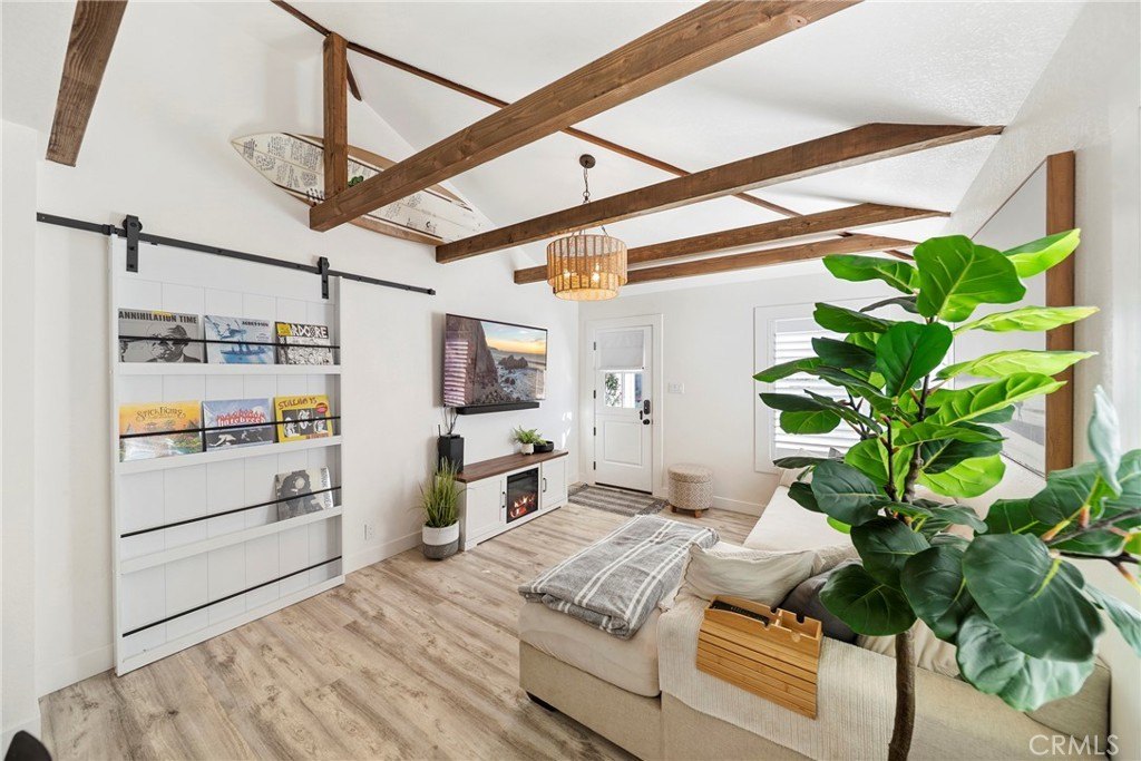 Oxnard, California, 93035, United States, 2 Bedrooms Bedrooms, ,2 BathroomsBathrooms,Residential,Forsale,2004319