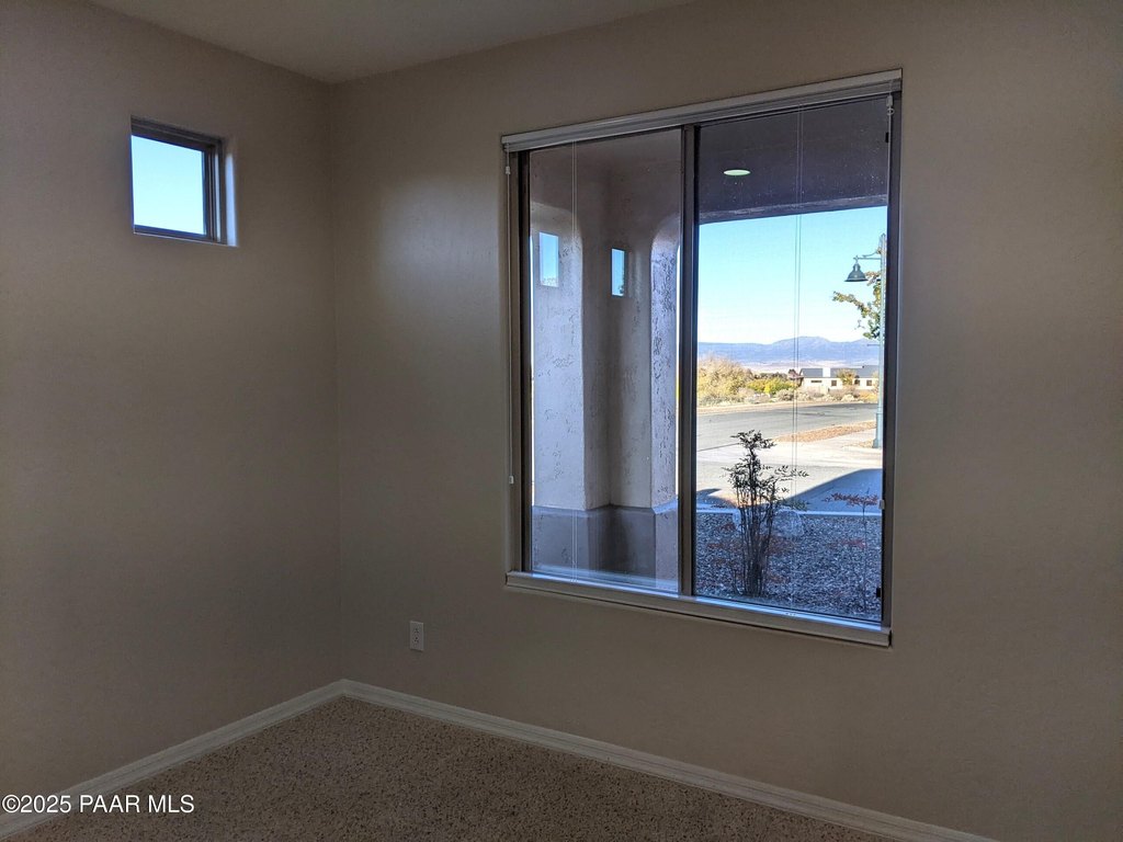 Prescott Valley, Arizona, 86314, United States, 3 Bedrooms Bedrooms, ,2 BathroomsBathrooms,Residential,Forsale,2011282