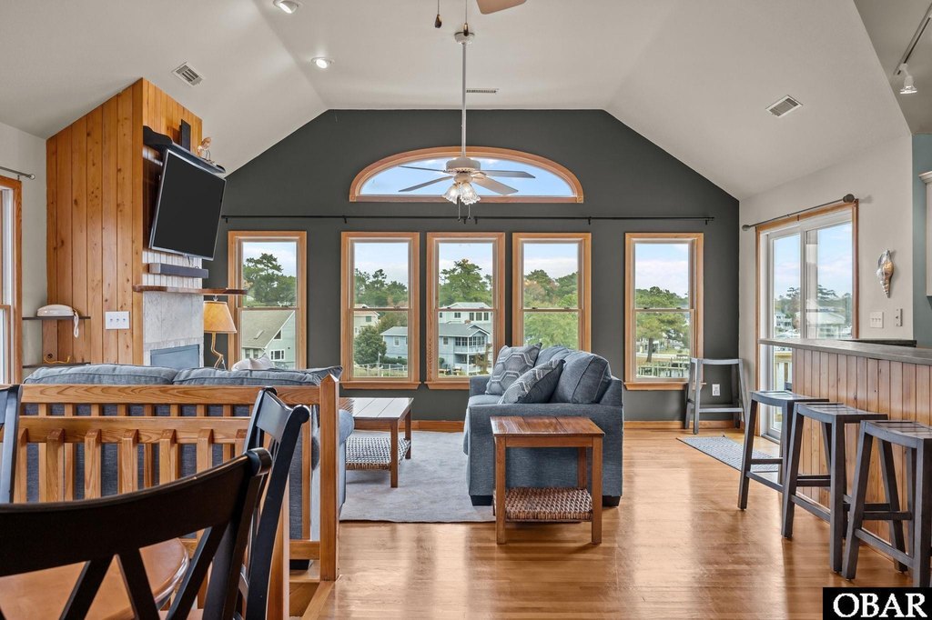 Kill Devil Hills, North Carolina, 27948, United States, 4 Bedrooms Bedrooms, ,3.5 BathroomsBathrooms,Residential,Forsale,2004898