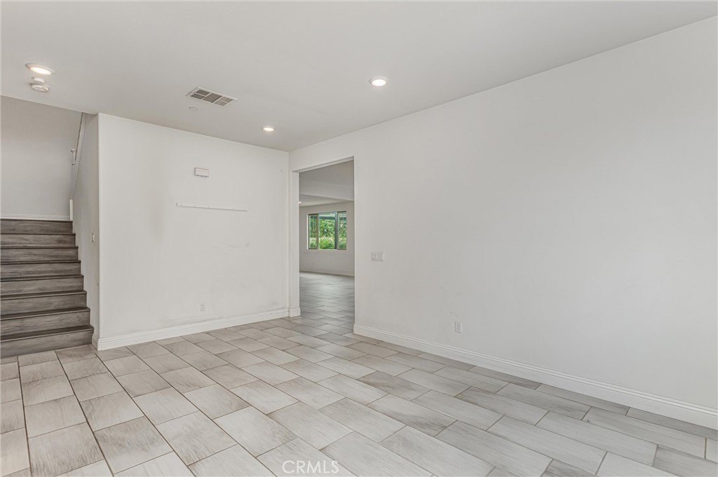 Loma Linda, California, 92354, United States, 5 Bedrooms Bedrooms, ,3 BathroomsBathrooms,Residential,Forsale,2007697