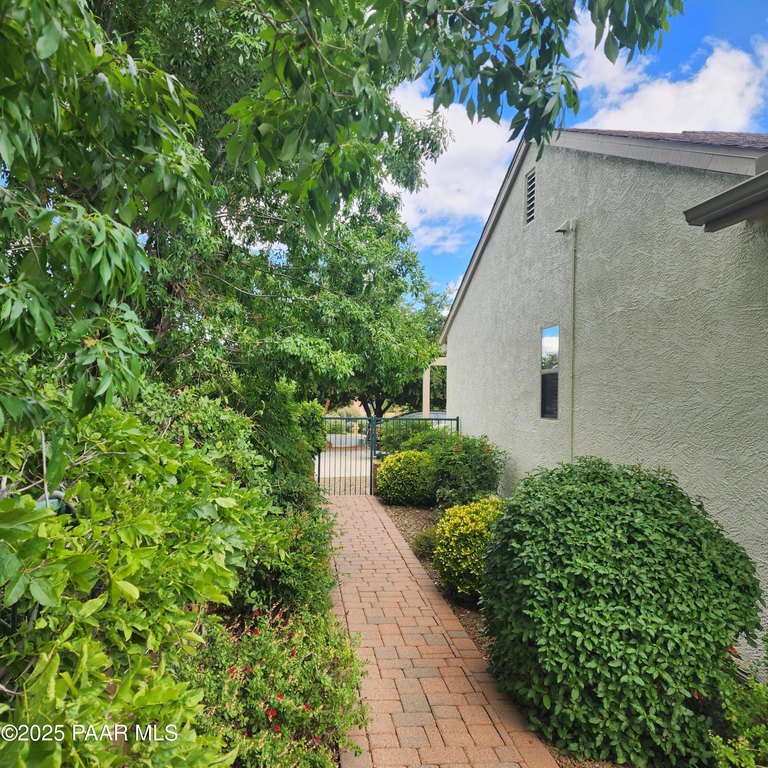 Prescott Valley, Arizona, 86314, United States, 3 Bedrooms Bedrooms, ,2 BathroomsBathrooms,Residential,Forsale,1992715