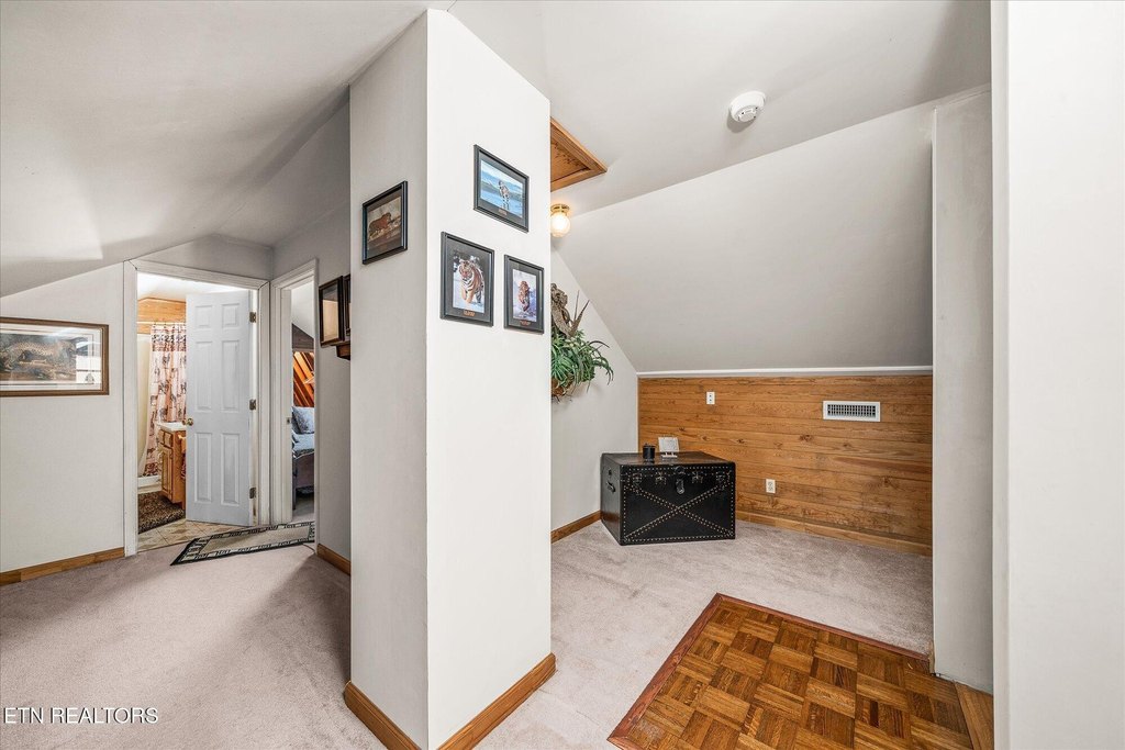 Jamestown, Tennessee, 38556, United States, 3 Bedrooms Bedrooms, ,4 BathroomsBathrooms,Residential,Forsale,1885998