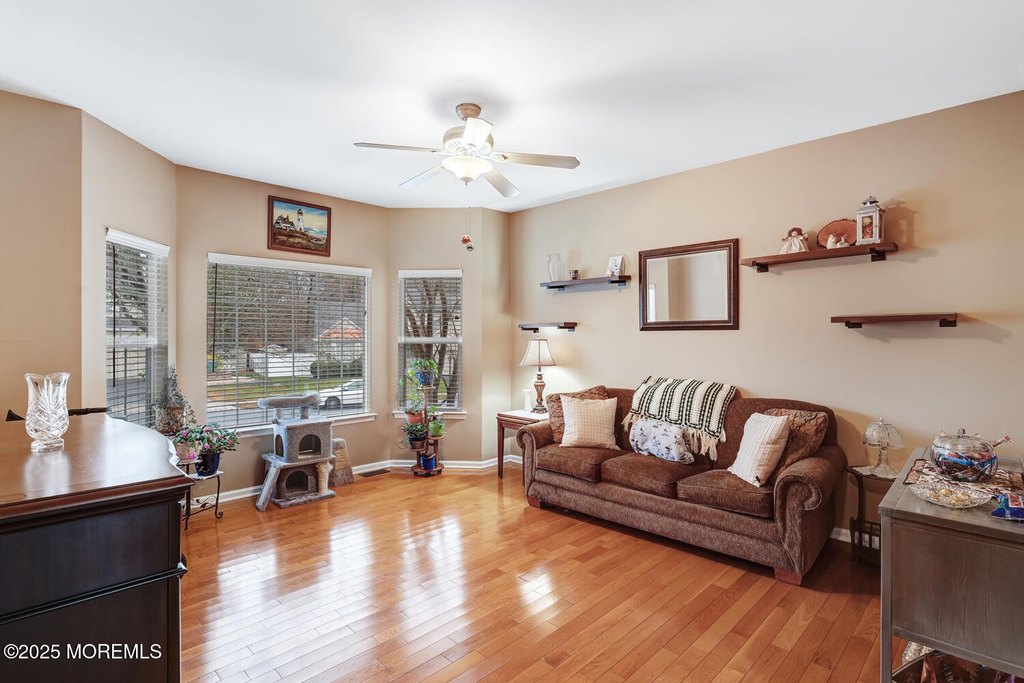 Little Egg Harbor, New Jersey, 08087, United States, 4 Bedrooms Bedrooms, ,2.5 BathroomsBathrooms,Residential,Forsale,2004471