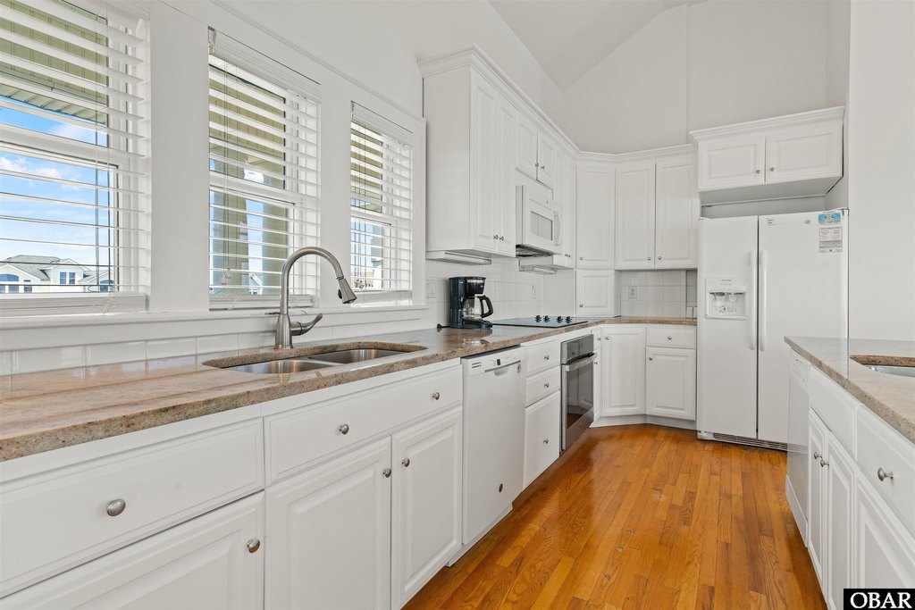 Corolla, North Carolina, 27927, United States, 6 Bedrooms Bedrooms, ,6 BathroomsBathrooms,Residential,Forsale,2004900