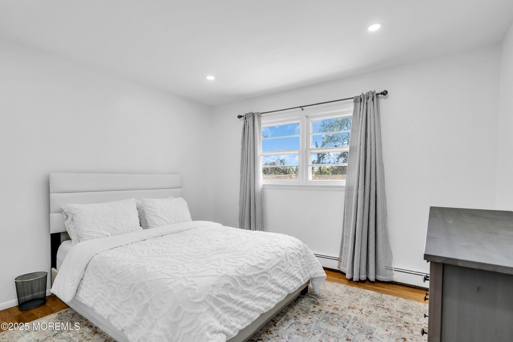 Toms River, New Jersey, 08755, United States, 3 Bedrooms Bedrooms, ,3 BathroomsBathrooms,Residential,Forsale,1966050