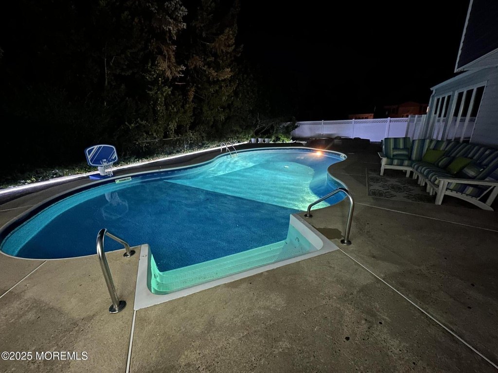 Toms River, New Jersey, 08755, United States, 3 Bedrooms Bedrooms, ,3 BathroomsBathrooms,Residential,Forsale,1966050