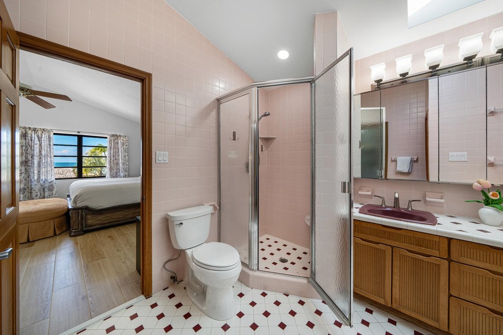 Marathon, Florida, 33050, United States, 3 Bedrooms Bedrooms, ,2.5 BathroomsBathrooms,Residential,Forsale,2011131