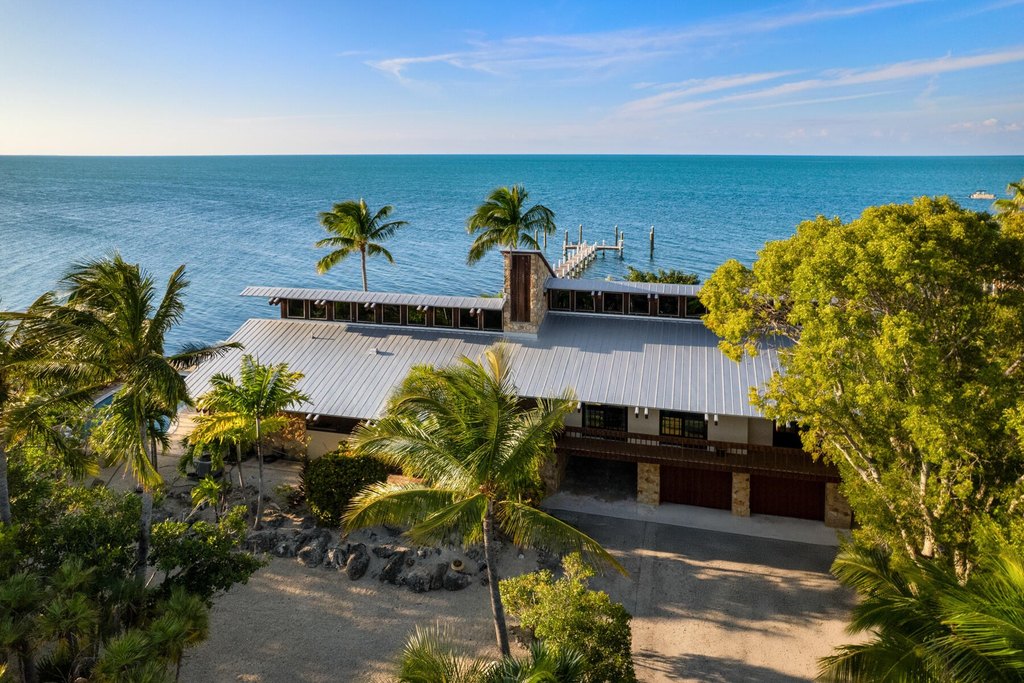 Marathon, Florida, 33050, United States, 3 Bedrooms Bedrooms, ,3 BathroomsBathrooms,Residential,Forsale,2011130