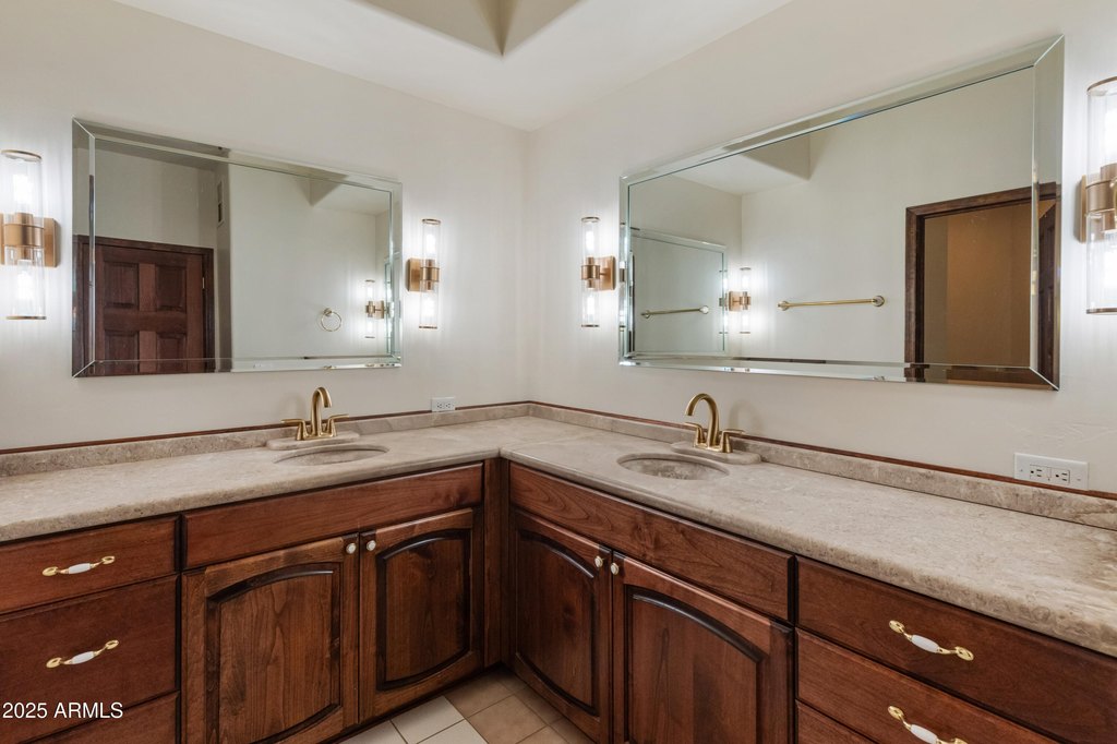 Carefree, Arizona, 85377, United States, 4 Bedrooms Bedrooms, ,2.5 BathroomsBathrooms,Residential,Forsale,2004926