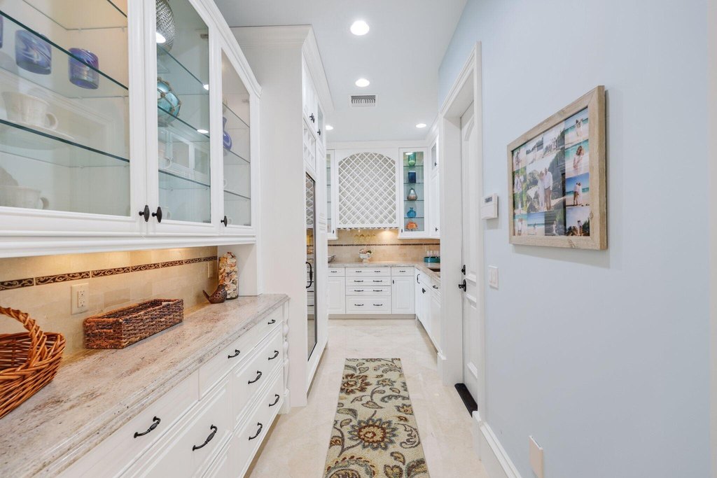 Highland Beach, Florida, 33487, United States, 5 Bedrooms Bedrooms, ,7.5 BathroomsBathrooms,Residential,Forsale,2004641