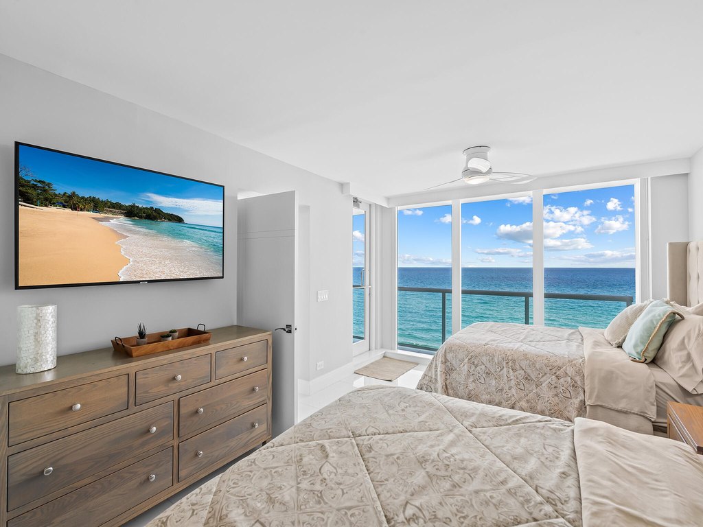 Highland Beach, Florida, 33487, United States, 3 Bedrooms Bedrooms, ,3 BathroomsBathrooms,Residential,Forsale,2004647