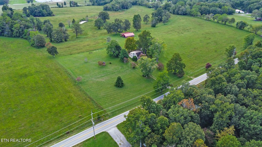 Crossville, Tennessee, 38555, United States, 3 Bedrooms Bedrooms, ,2 BathroomsBathrooms,Residential,Forsale,1952854