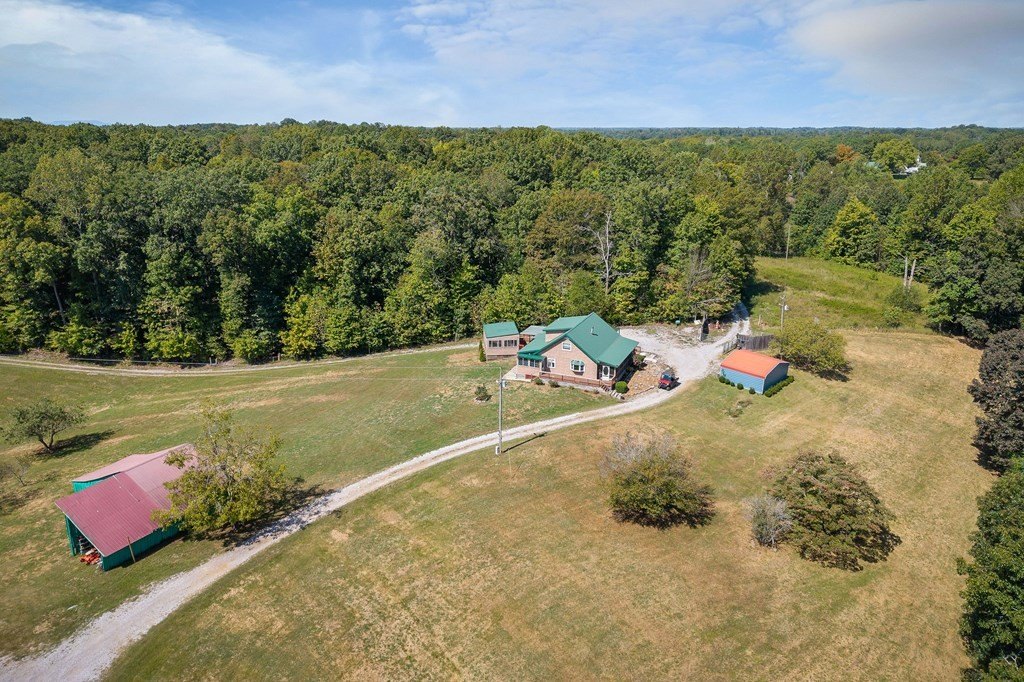 Sparta, Tennessee, 38583, United States, 3 Bedrooms Bedrooms, ,2 BathroomsBathrooms,Residential,Forsale,1999490