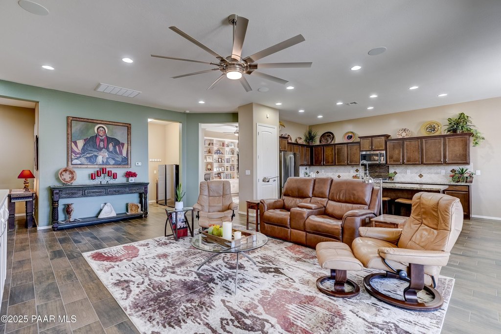 Dewey-Humboldt, Arizona, 86327, United States, 2 Bedrooms Bedrooms, ,2 BathroomsBathrooms,Residential,Forsale,1952162