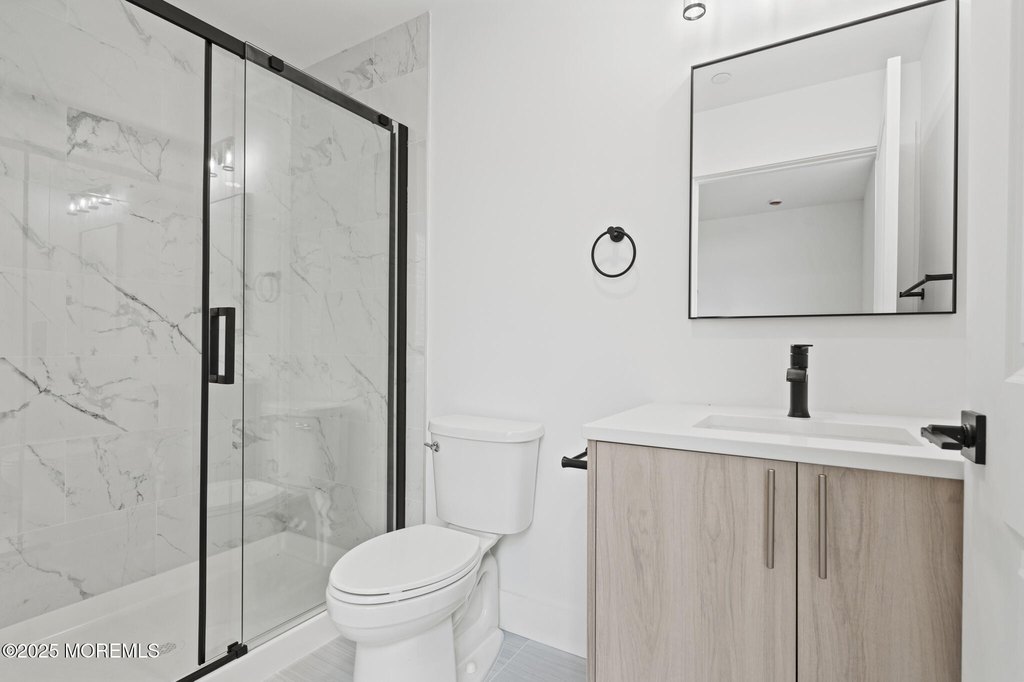 Seaside Heights, New Jersey, 08751, United States, 3 Bedrooms Bedrooms, ,2 BathroomsBathrooms,Residential,Forsale,1984570