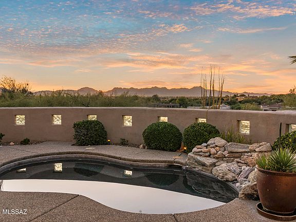 Tucson, Arizona, 85718, United States, 4 Bedrooms Bedrooms, ,4 BathroomsBathrooms,Residential,Forsale,2004425