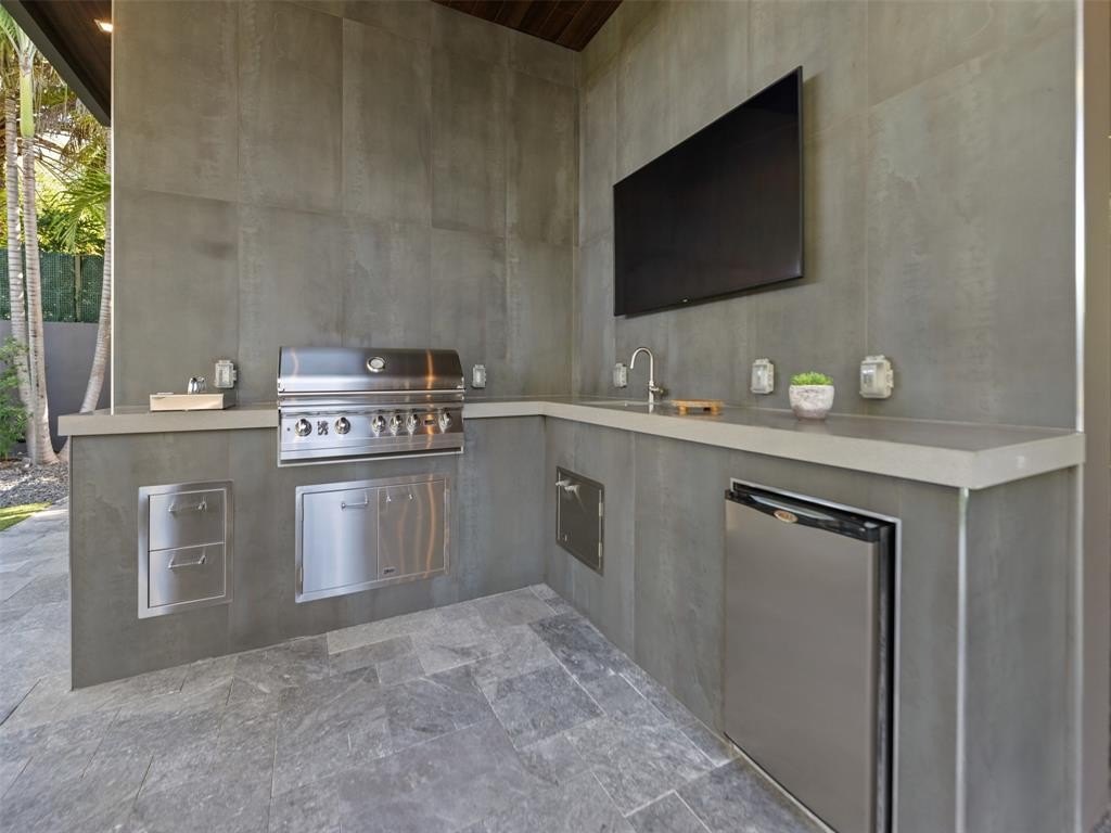 Fort Lauderdale, Florida, 33308, United States, 5 Bedrooms Bedrooms, ,6.5 BathroomsBathrooms,Residential,Forsale,2004491