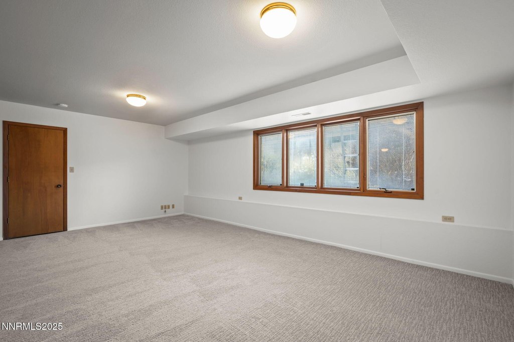 Reno, Nevada, 89519, United States, 3 Bedrooms Bedrooms, ,2 BathroomsBathrooms,Residential,Forsale,2012837