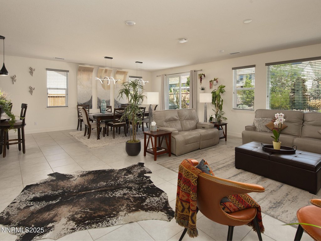 Reno, Nevada, 89521, United States, 3 Bedrooms Bedrooms, ,2.5 BathroomsBathrooms,Residential,Forsale,2012840