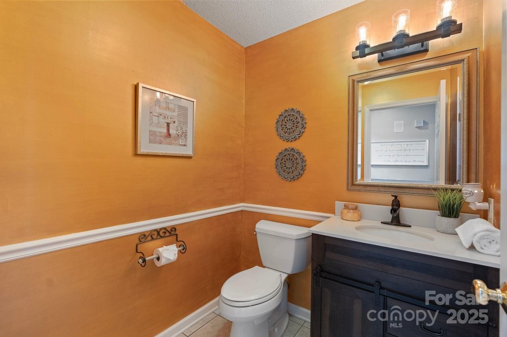 Granite Falls, North Carolina, 28630, United States, 4 Bedrooms Bedrooms, ,3.5 BathroomsBathrooms,Residential,Forsale,2007716