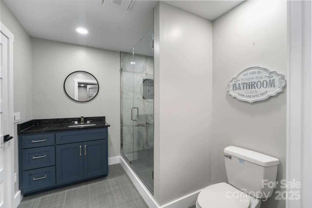 Granite Falls, North Carolina, 28630, United States, 4 Bedrooms Bedrooms, ,3.5 BathroomsBathrooms,Residential,Forsale,2007716