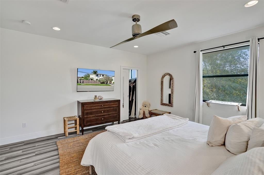 Fort Lauderdale, Florida, 33304, United States, 3 Bedrooms Bedrooms, ,2.5 BathroomsBathrooms,Residential,Forsale,2011621