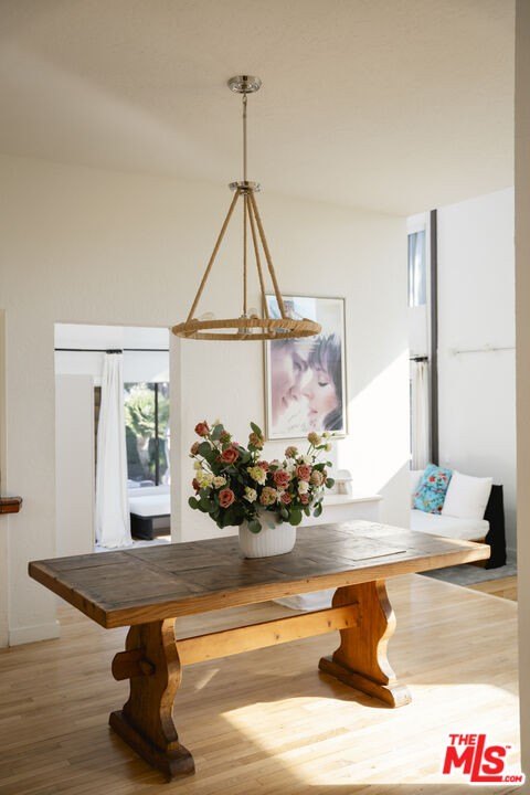 Malibu, California, 90265, United States, 3 Bedrooms Bedrooms, ,3 BathroomsBathrooms,Residential,Forsale,2001431