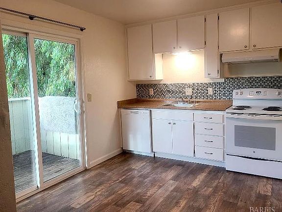 Santa Rosa, California, 95407, United States, 4 Bedrooms Bedrooms, ,4 BathroomsBathrooms,Residential,Forsale,2004736