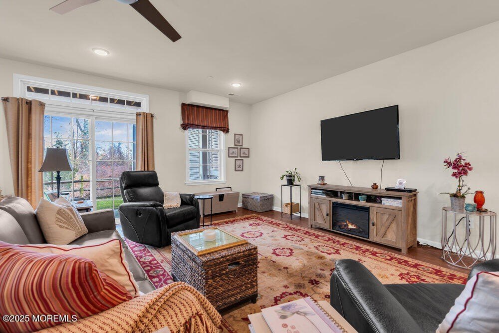 Highlands, New Jersey, 07732, United States, 3 Bedrooms Bedrooms, ,3.5 BathroomsBathrooms,Residential,Forsale,2004841