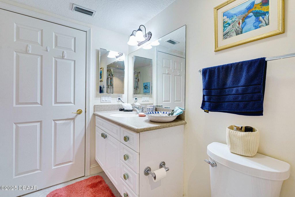 Ponce Inlet, Florida, 32127, United States, 3 Bedrooms Bedrooms, ,3 BathroomsBathrooms,Residential,Forsale,2014689