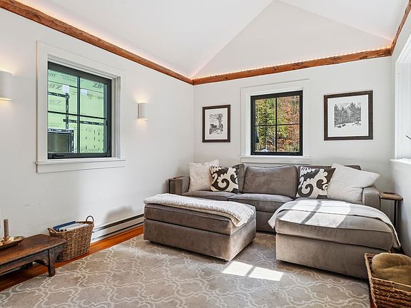 Pomfret, Vermont, 05067, United States, 4 Bedrooms Bedrooms, ,2.5 BathroomsBathrooms,Residential,Forsale,2004853