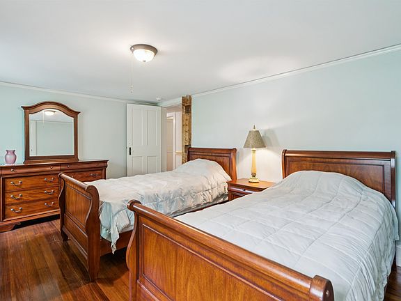 Orford, New Hampshire, 03777, United States, 6 Bedrooms Bedrooms, ,4 BathroomsBathrooms,Residential,Forsale,2004855