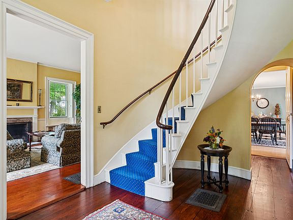 Orford, New Hampshire, 03777, United States, 6 Bedrooms Bedrooms, ,4 BathroomsBathrooms,Residential,Forsale,2004855