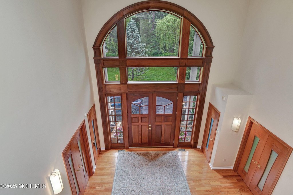 Holmdel, New Jersey, 07733, United States, 5 Bedrooms Bedrooms, ,6.5 BathroomsBathrooms,Residential,Forsale,2012947