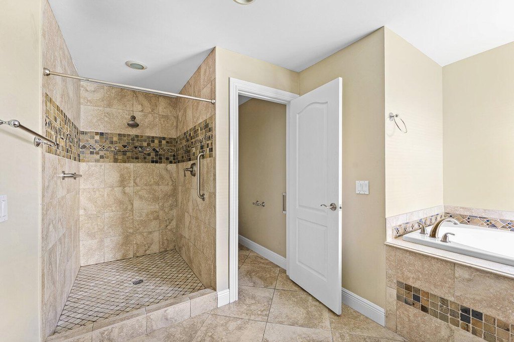 Delray Beach, Florida, 33445, United States, 3 Bedrooms Bedrooms, ,2.5 BathroomsBathrooms,Residential,Forsale,2010640